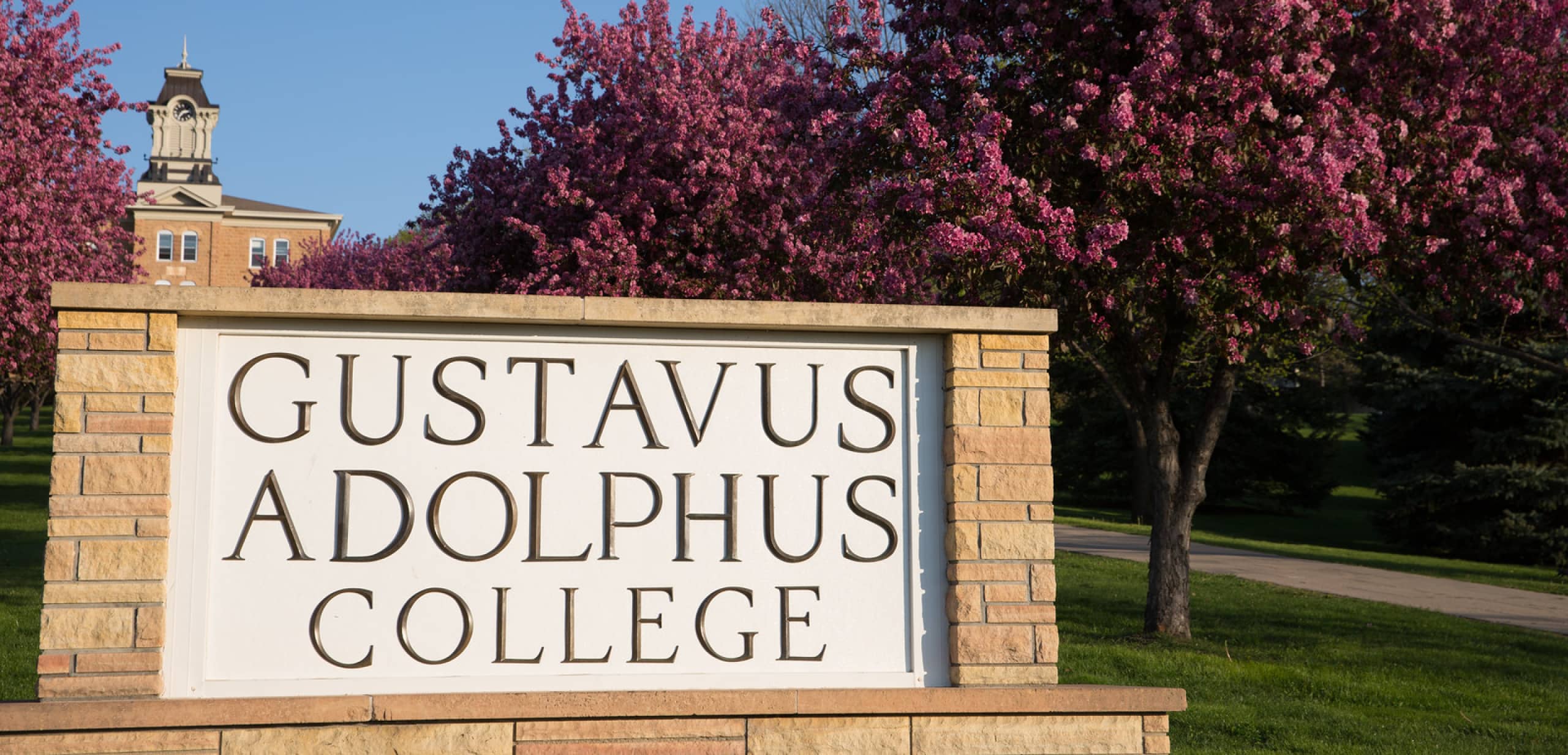 Gustavus Adolphus College Mhefa